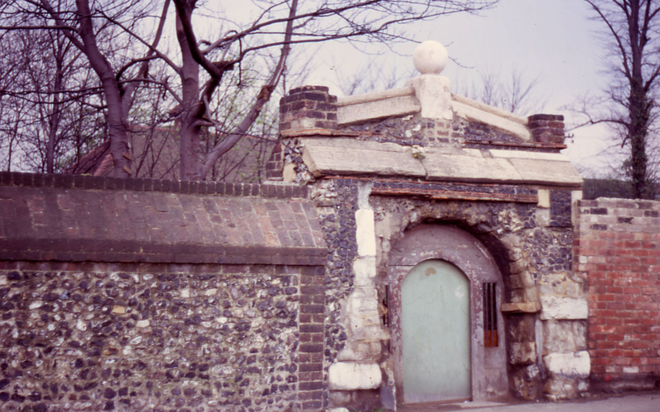 Gateway in Priory Wall, Station Road, Merton, London SW 19. 