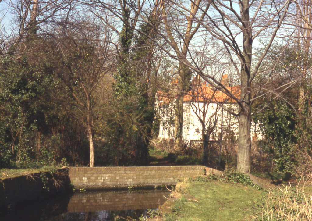 North end of Papermill Cut, The Watermeads, Mitcham, Surrey CR4.