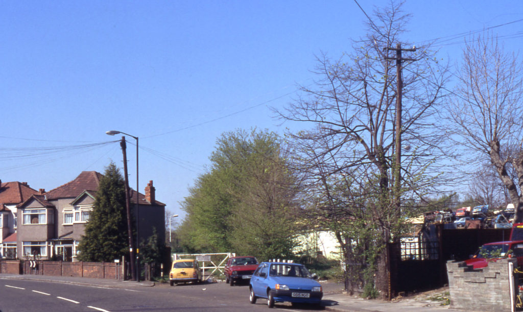 Old lane to Streatham Road, off Grove Road, London SW16.