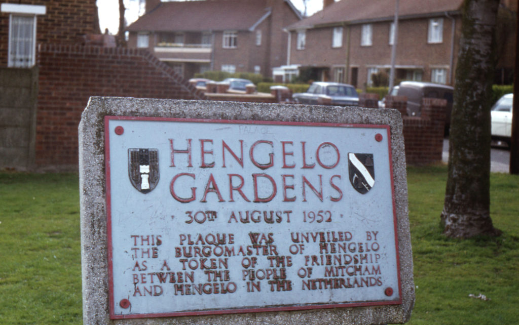 Plaque at Hengelo Gardens, Mitcham, Surrey CR4. Plaque unveiled 30 August 1952 by the Burgomaster of Hengelo (The Netherlands).