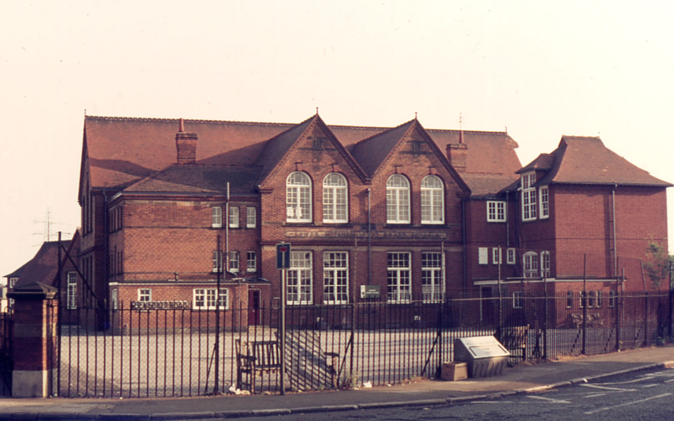 Star School – Lower Mitcham Board School, Mitcham, Surrey CR4. Built 1892 ?.