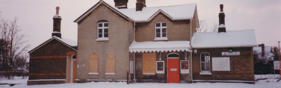 merton park station 03